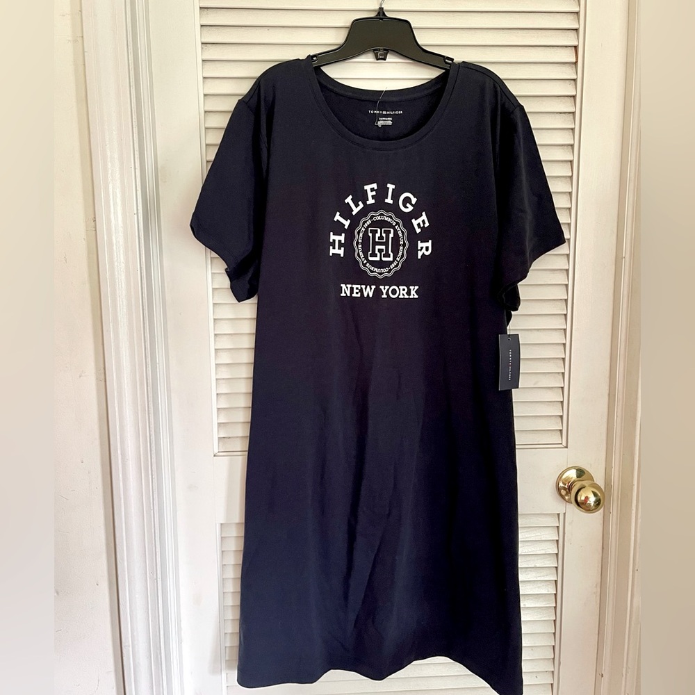 NWT Tommy Hilfiger, dark Navy Graphic Tee Dress, Comfy Casual